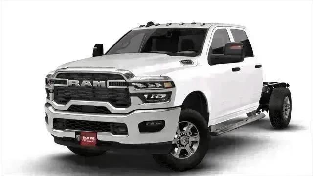 2026 RAM Ram 3500 Chassis Cab RAM 3500 TRADESMAN CREW CAB CHASSIS 4X4 60 CA