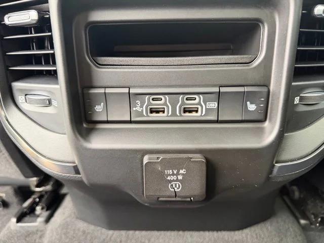 2019 Ram 1500 Limited Crew Cab 4x4 5'7" Box