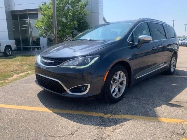 2020 Chrysler Pacifica Limited for sale in Stoughton, WI