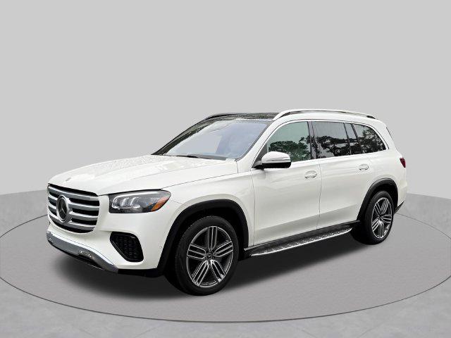 /2024 Mercedes-Benz GLS-450