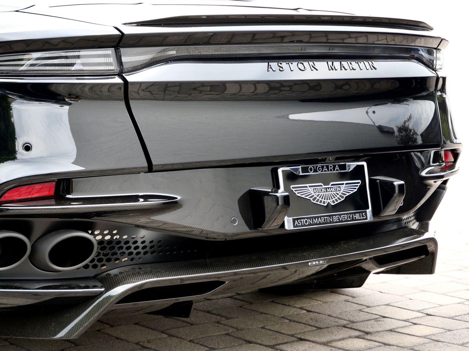 2023 Aston Martin DBS Base - Photo 8