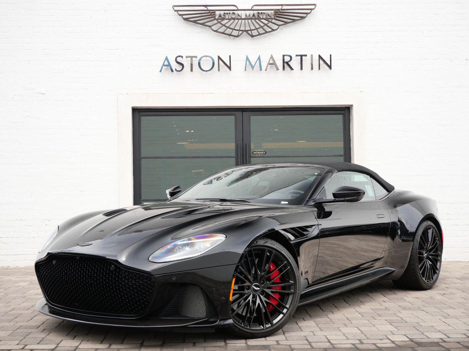 2023 Aston Martin DBS Base - Photo 16