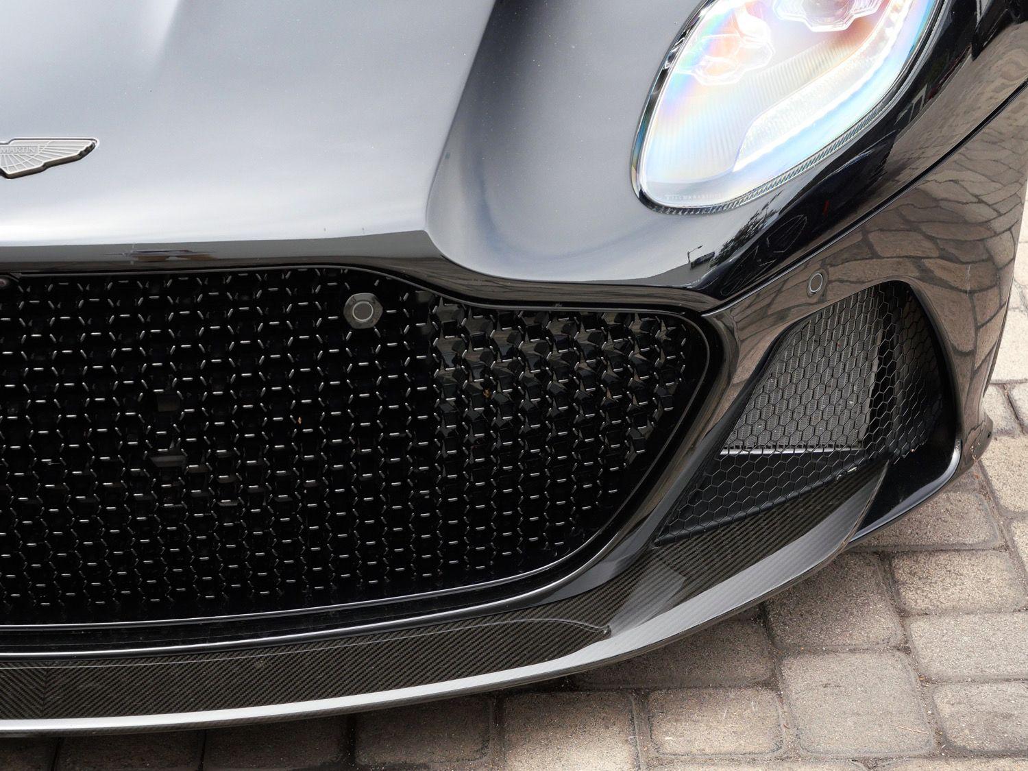 2023 Aston Martin DBS Base - Photo 17