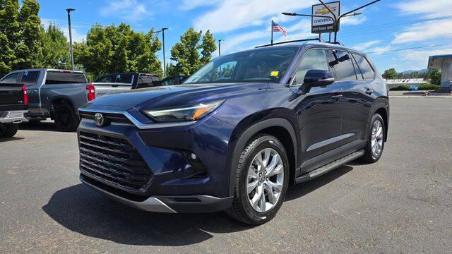 2025 Toyota Grand Highlander Limited for sale in Cottage Grove, OR