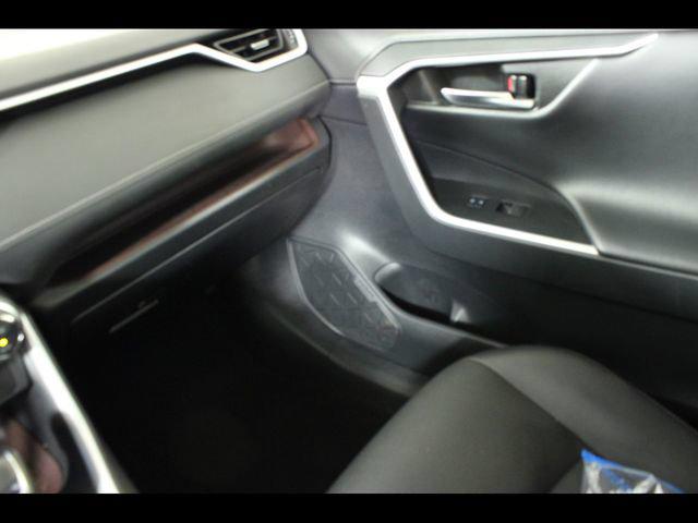 2023 Toyota RAV4 Limited - Photo 13
