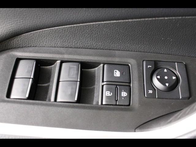 2023 Toyota RAV4 Limited - Photo 15