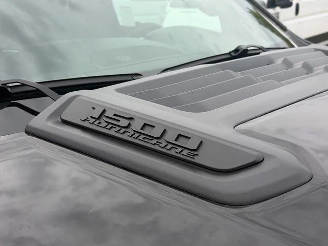 2026 Ram 1500 Express Crew Cab 4x4 57 Box