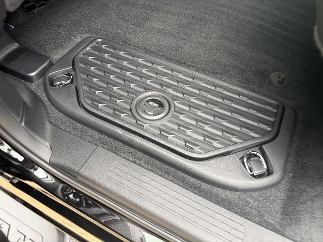 2026 Ram 1500 Express Crew Cab 4x4 57 Box