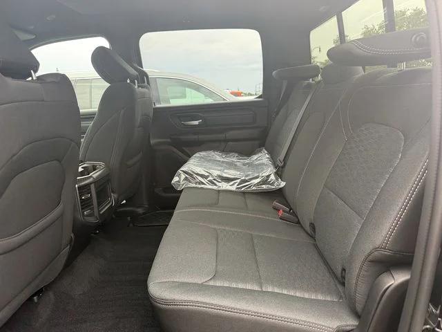 2026 Ram 1500 Express Crew Cab 4x4 57 Box