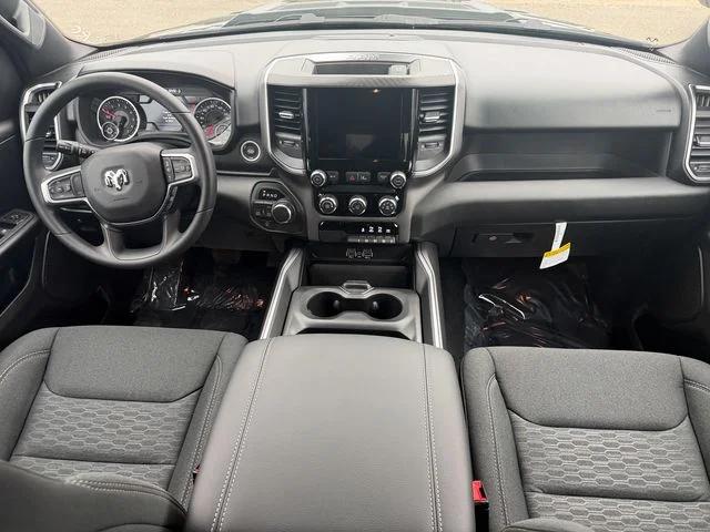 2026 Ram 1500 Express Crew Cab 4x4 57 Box