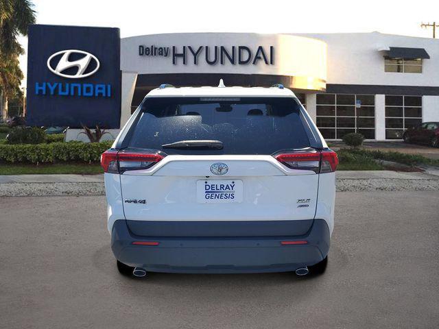 2019 Toyota RAV4 XLE