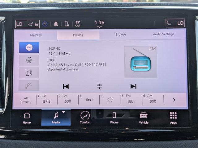 2023 Chrysler Pacifica Touring L