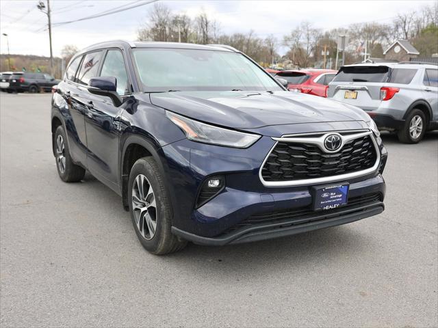 2023 Toyota Highlander XLE for sale in FISHKILL, NY