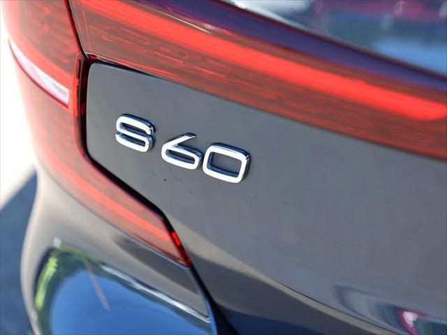 2021 Volvo S60 T6 Momentum