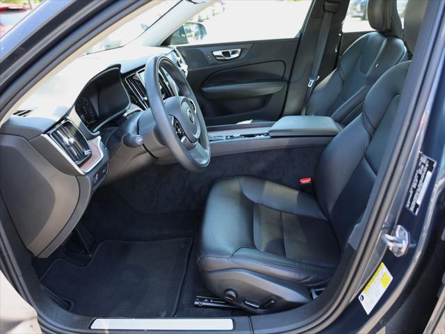 2021 Volvo S60 T6 Momentum