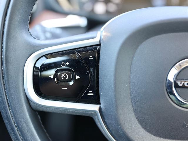 2021 Volvo S60 T6 Momentum