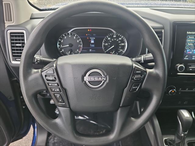 2022 Nissan Frontier Crew Cab SV 4x2