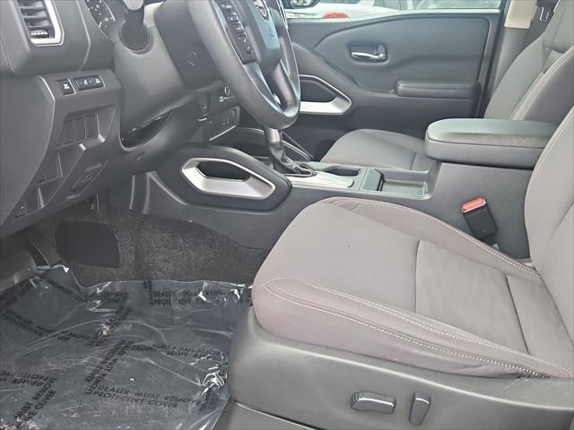 2022 Nissan Frontier Crew Cab SV 4x2