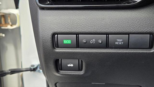 2023 Nissan Sentra SR Xtronic CVT
