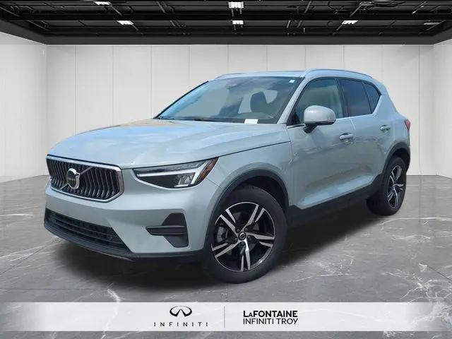 2025 Volvo XC40 B5 Core Bright Theme for sale in Troy, MI