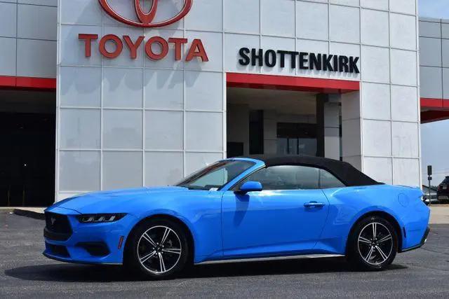 2024 Ford Mustang EcoBoost Premium Convertible for sale in Quincy, IL