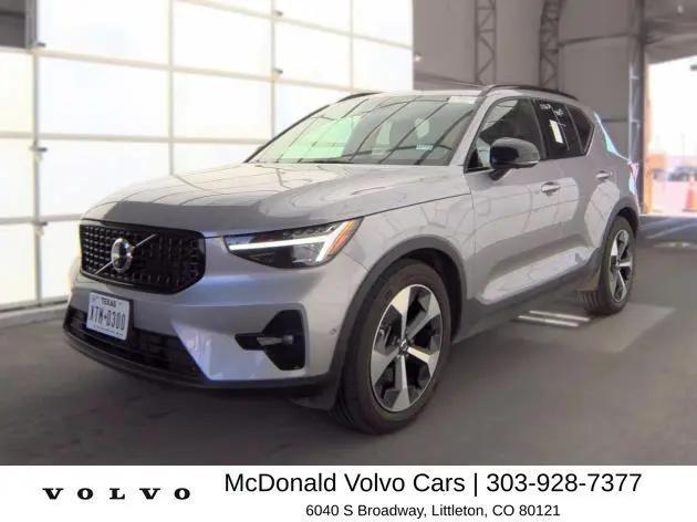 2026 Volvo XC40 Plus, B5 AWD Gas (mild hybrid), Dark for sale in Littleton, CO