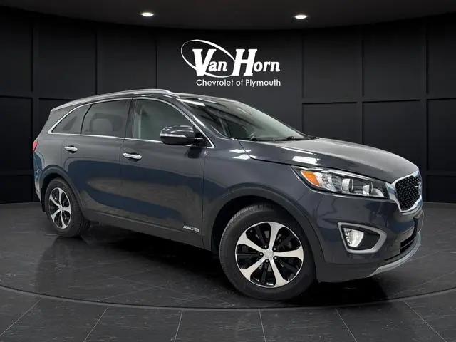 2016 Kia Sorento 3.3L EX for sale in Plymouth, WI