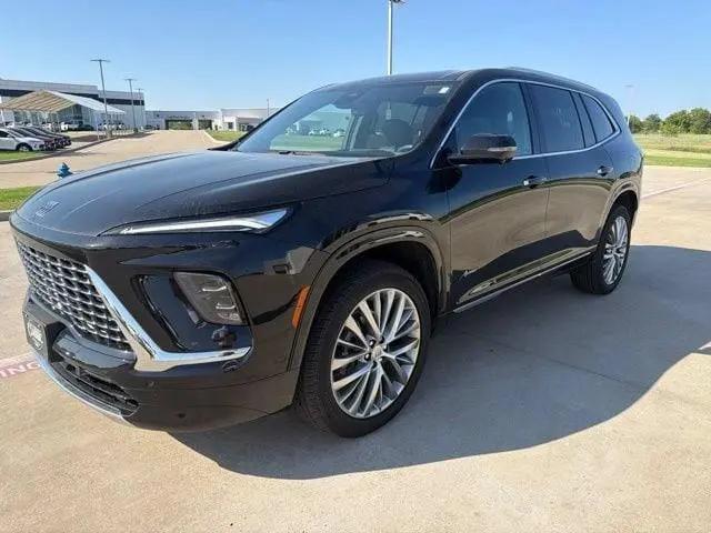 2025 Buick Enclave Avenir FWD for sale in Cleburne, TX