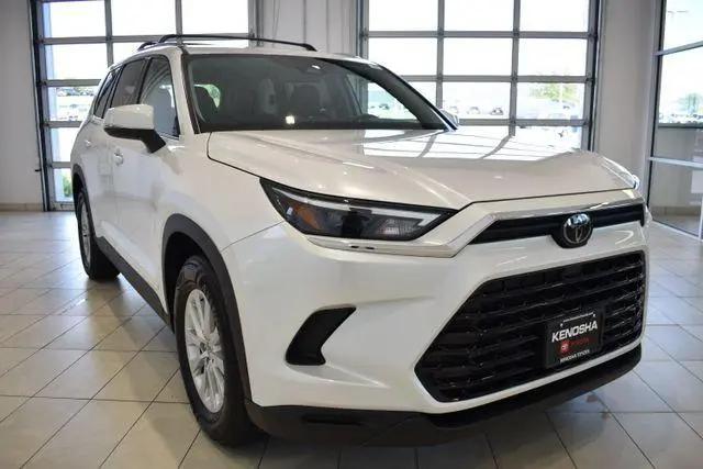 2025 Toyota Grand Highlander XLE for sale in Kenosha, WI