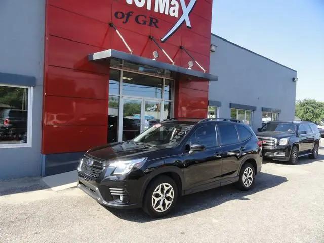 2022 Subaru Forester Premium for sale in Grandville, MI