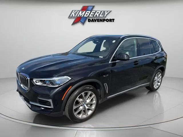 2022 BMW X5 xDrive45e for sale in Davenport, IA