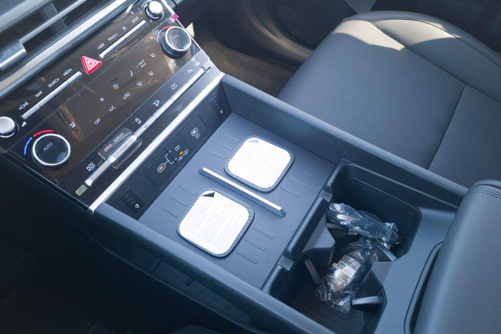 New 2026 Gray HYUNDAI XRT AWD image 26