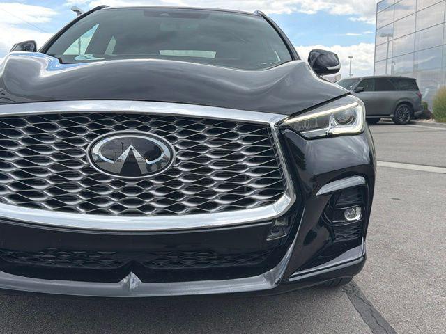 2023 INFINITI QX55 LUXE AWD
