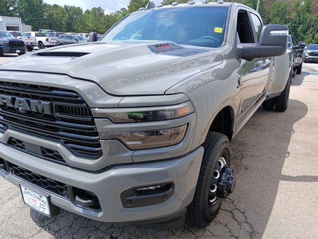 2026 Ram 3500 Laramie Crew Cab 4x4 8 Box
