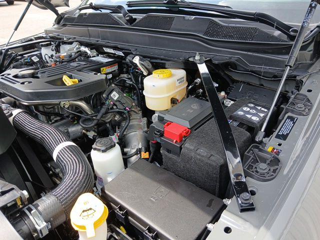 2026 Ram 3500 Laramie Crew Cab 4x4 8 Box