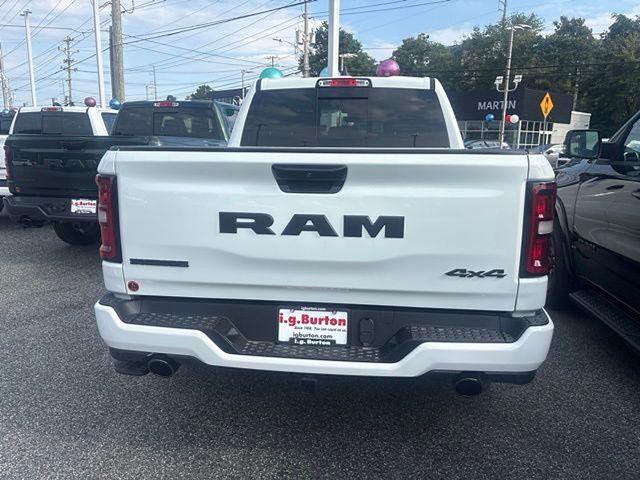2026 Ram 1500 Big Horn Crew Cab 4x4 57 Box