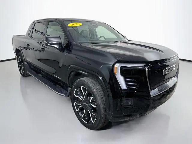 2025 GMC Sierra Max Range Denali for sale in Bloomington, IL