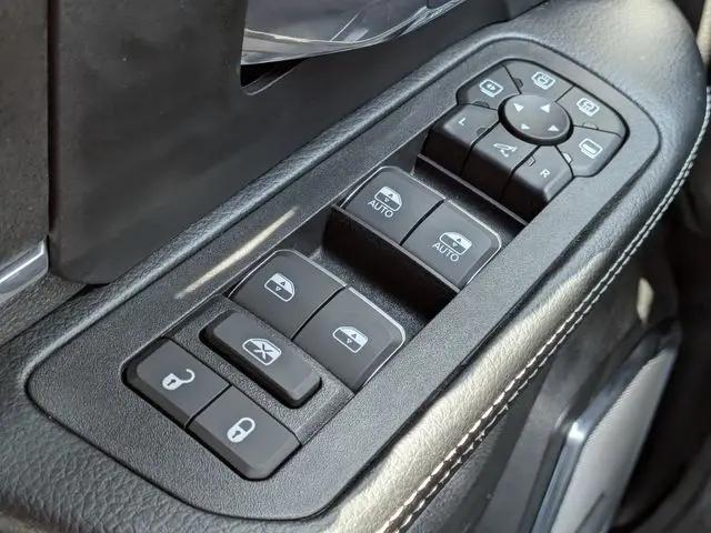2026 Ram 2500 Laramie Crew Cab 4x4 64 Box