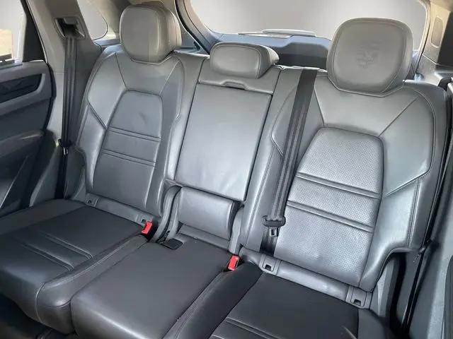 2021 Porsche Cayenne Cayenne