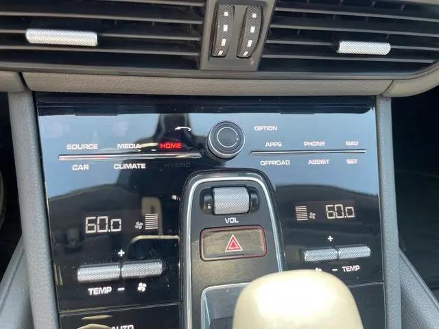 2021 Porsche Cayenne Cayenne