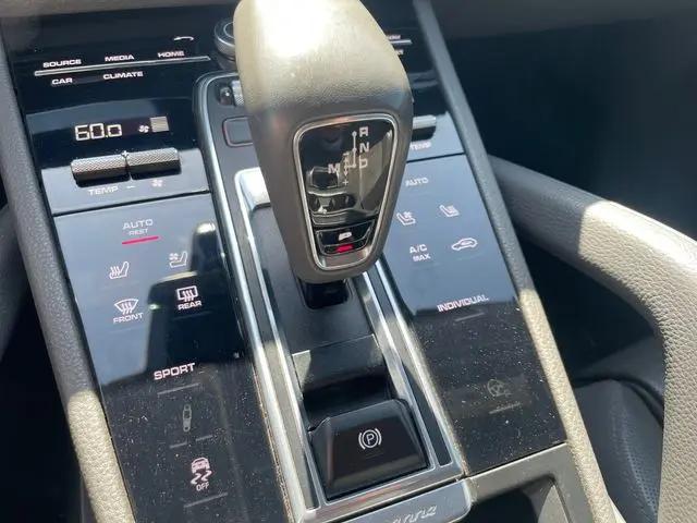 2021 Porsche Cayenne Cayenne