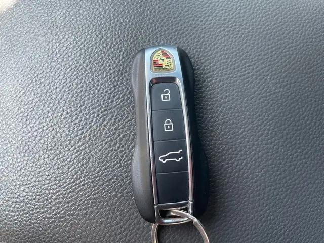 2021 Porsche Cayenne Cayenne