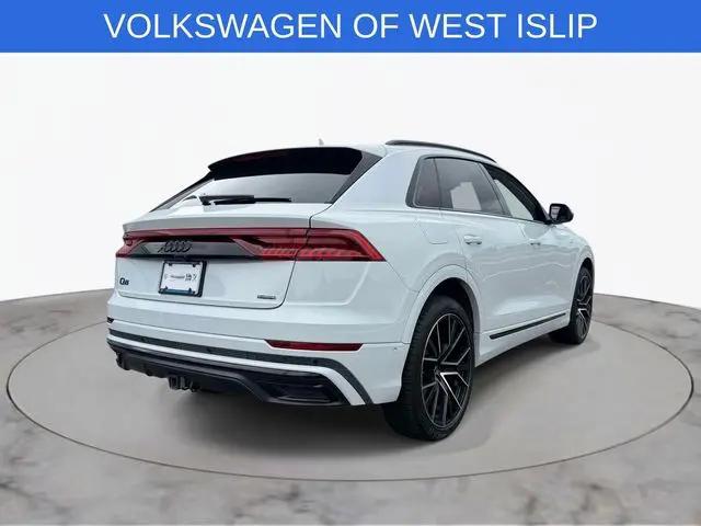 2021 Audi Q8 Premium Plus 55 TFSI quattro Tiptronic