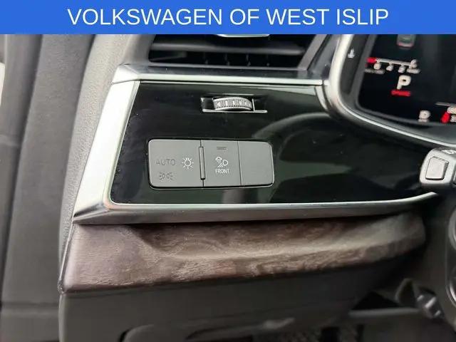 2021 Audi Q8 Premium Plus 55 TFSI quattro Tiptronic