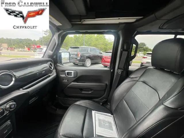 2021 Jeep Wrangler Unlimited Sahara Altitude