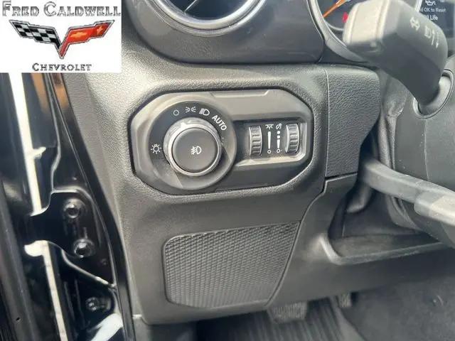 2021 Jeep Wrangler Unlimited Sahara Altitude