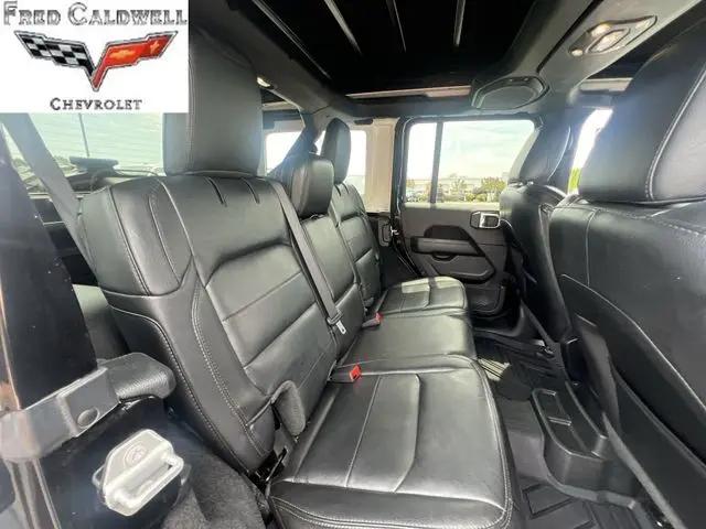 2021 Jeep Wrangler Unlimited Sahara Altitude