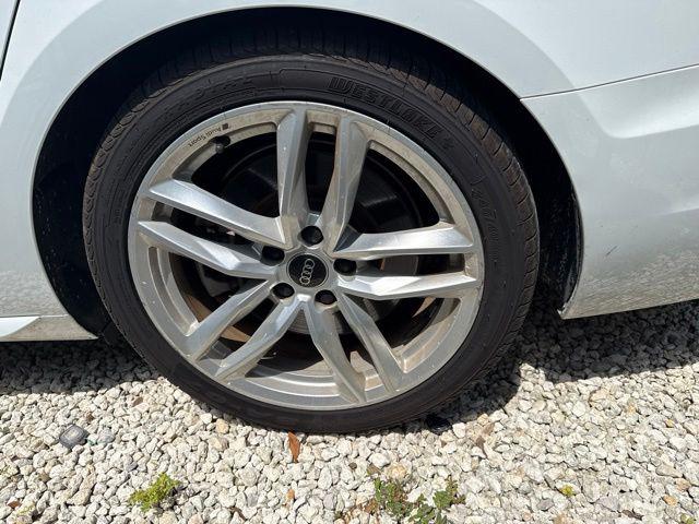 2024 Audi A4 Premium Plus 45 TFSI S line quattro S tronic