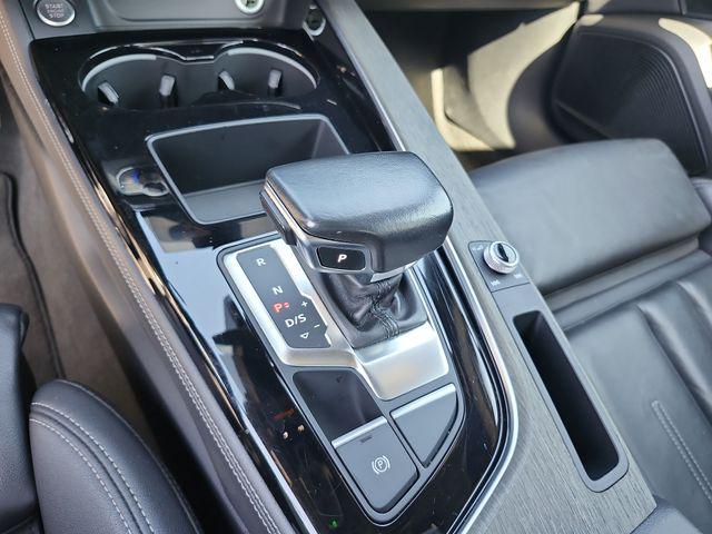 2024 Audi A4 Premium Plus 45 TFSI S line quattro S tronic