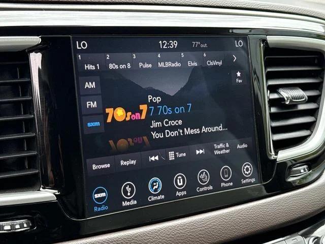 2018 Chrysler Pacifica Touring L 2018 Chrysler Pacifica Touring L